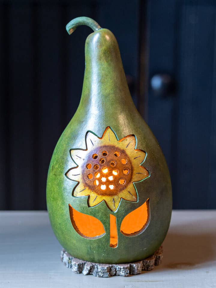 Sunflower Silhouette for wholesale by Meadowbrooke Gourds