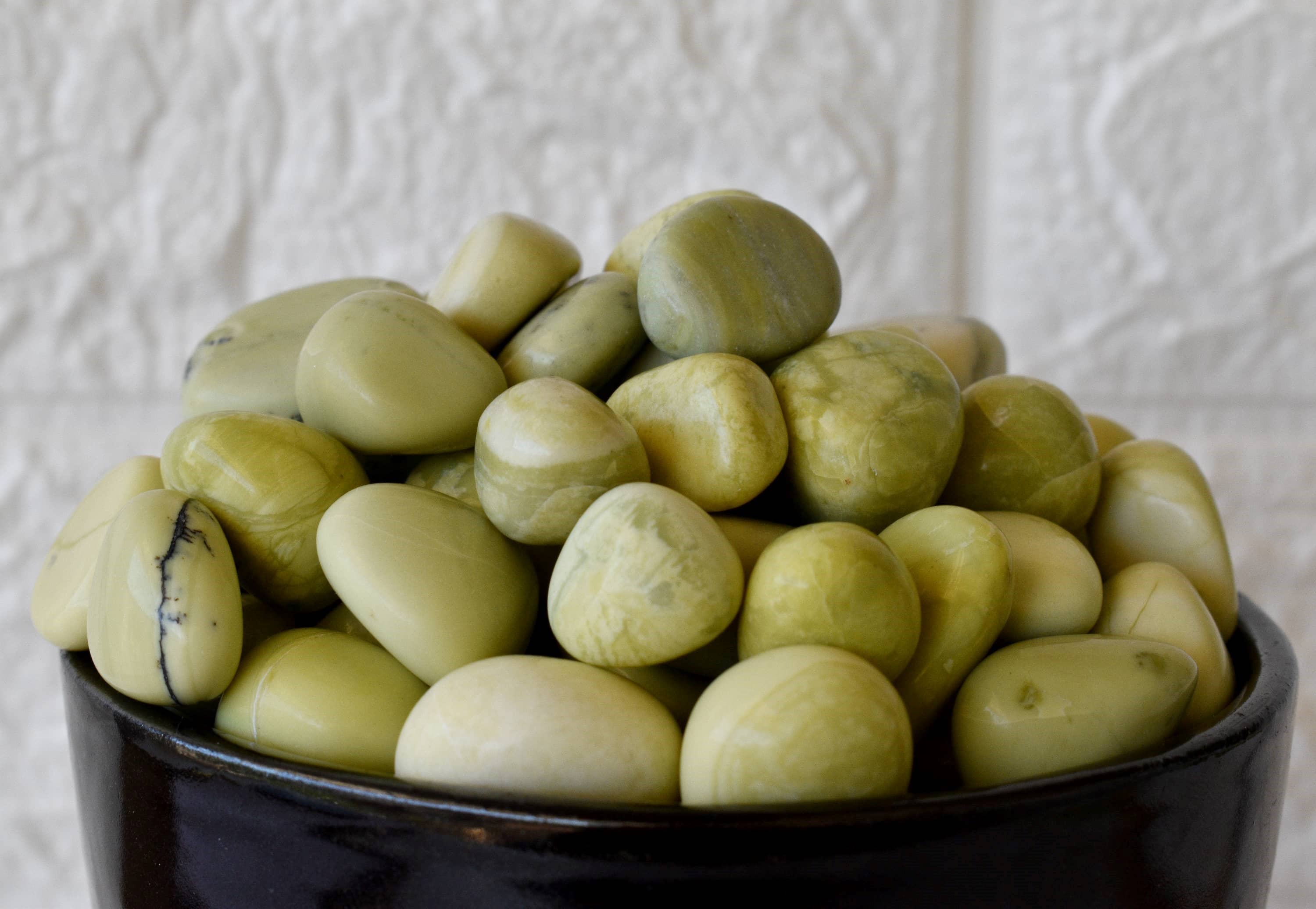 Soothing Crystals - Wholesale Spiritual Stone/Crystal - Serpentine Tumbled Stones Healing Stones 100G to 1KG2