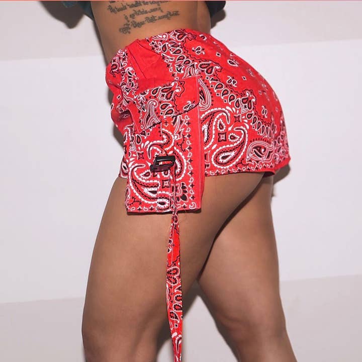 MB Fashion Wholesale - Wholesale Shorts - Women's - MB FASHION Bandana Print Shorts with Buckle Straps 4334R15