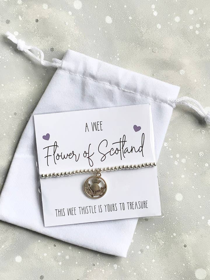 Bracelets à breloques en forme de chardon écossais en forme de fleur d'Écosse pour la vente par The Gift Club