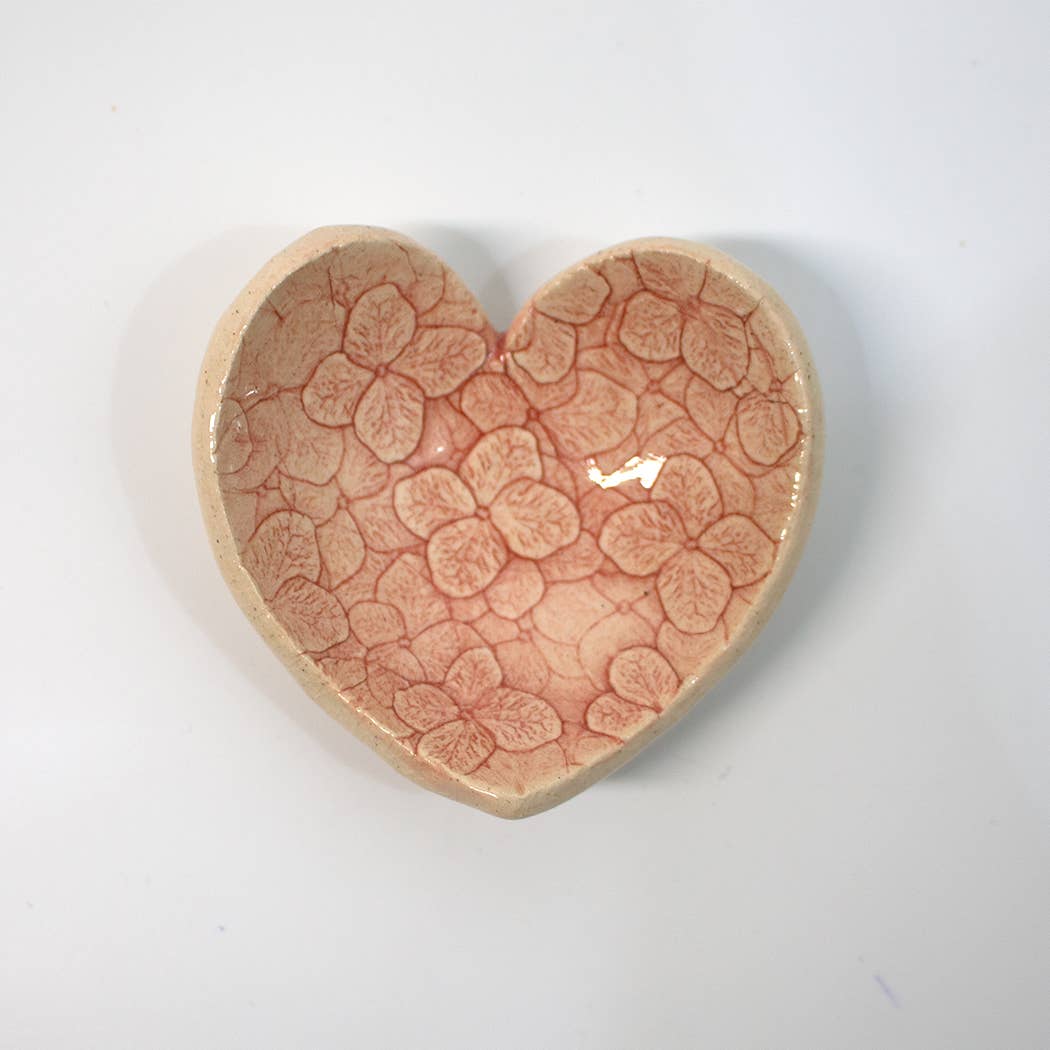 Walton Clay Studio - Wholesale Decorative Plate/Dish/Bowl - Pottery Dish Bowl - Heart Small Red2
