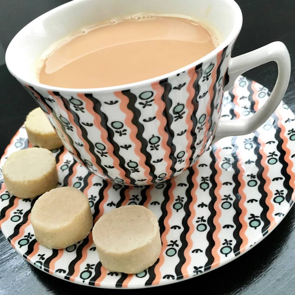 Nibble Simply – wholesale Biscuit – FANTASTICALLY FUDGY LEMON SHORTBREAD  (Vegan, GF, Made UK)2