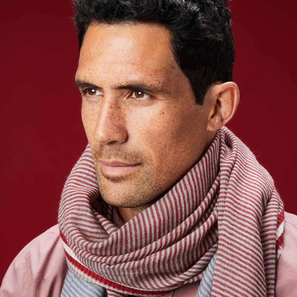 AV08 PARIS - Wholesale Scarf - Men's - MEN'S STRIPED SCARF GREY BLUE RED FINNHAMN – MERINO WOOL5