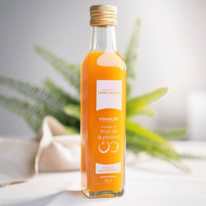 DOMAINE DES TERRES ROUGES - Wholesale Vinegar - Passion Fruit Pulp Vinegar 25cl1