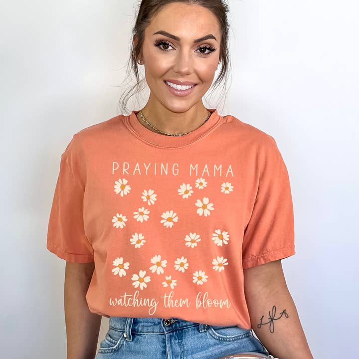 Scripted Pearl - Wholesale Screen Printed T-Shirt - Women's - Praying Mama Watching Them Bloom Daisies Comfort Colors Tee7