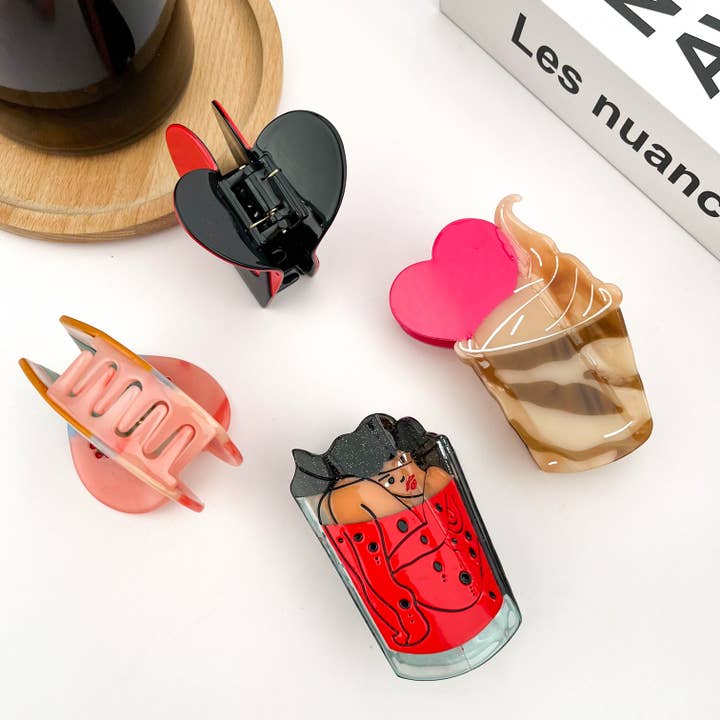 TheDivaSoap - Wholesale Hair Clip - Women's - Heart-Shaped Claw Clip, Valentine's Day Date Hair Clips4