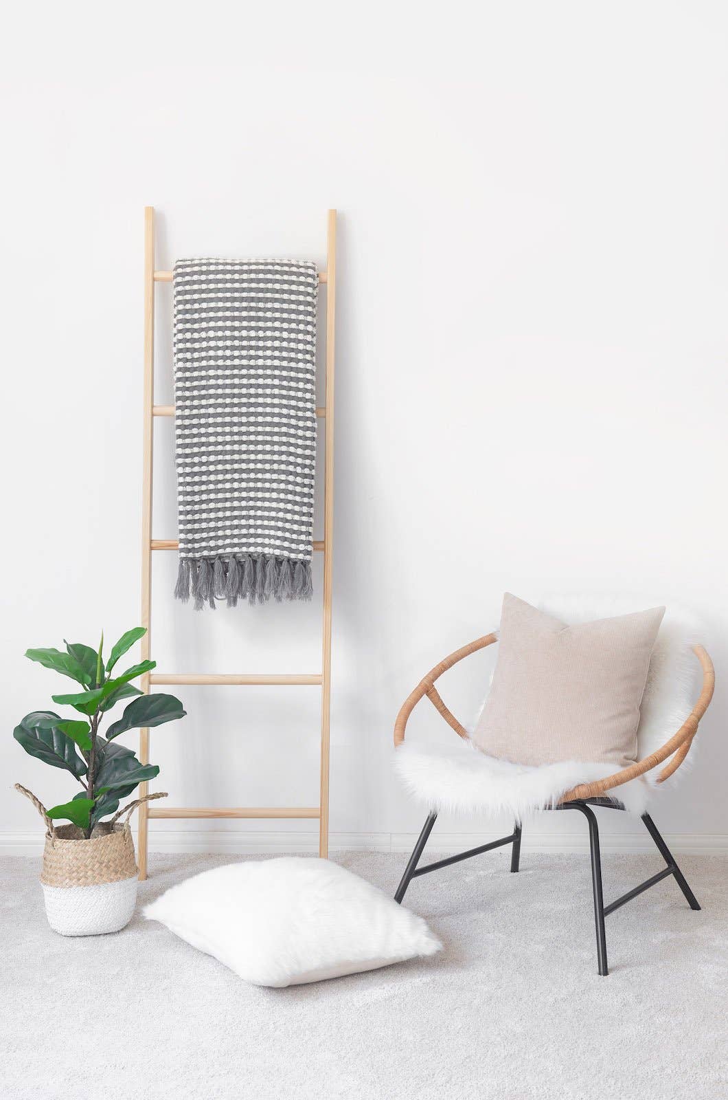 Hofdeco – Großhandel Zierkissenbezug – Moderner Wurfkissenbezug, Cord, Kamel, 45,7 cm2