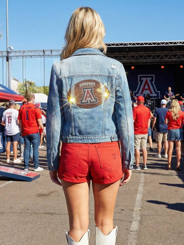 University of Arizona Fodbold Blå Denimjakke for engroshandel hos Moving Forward Designs