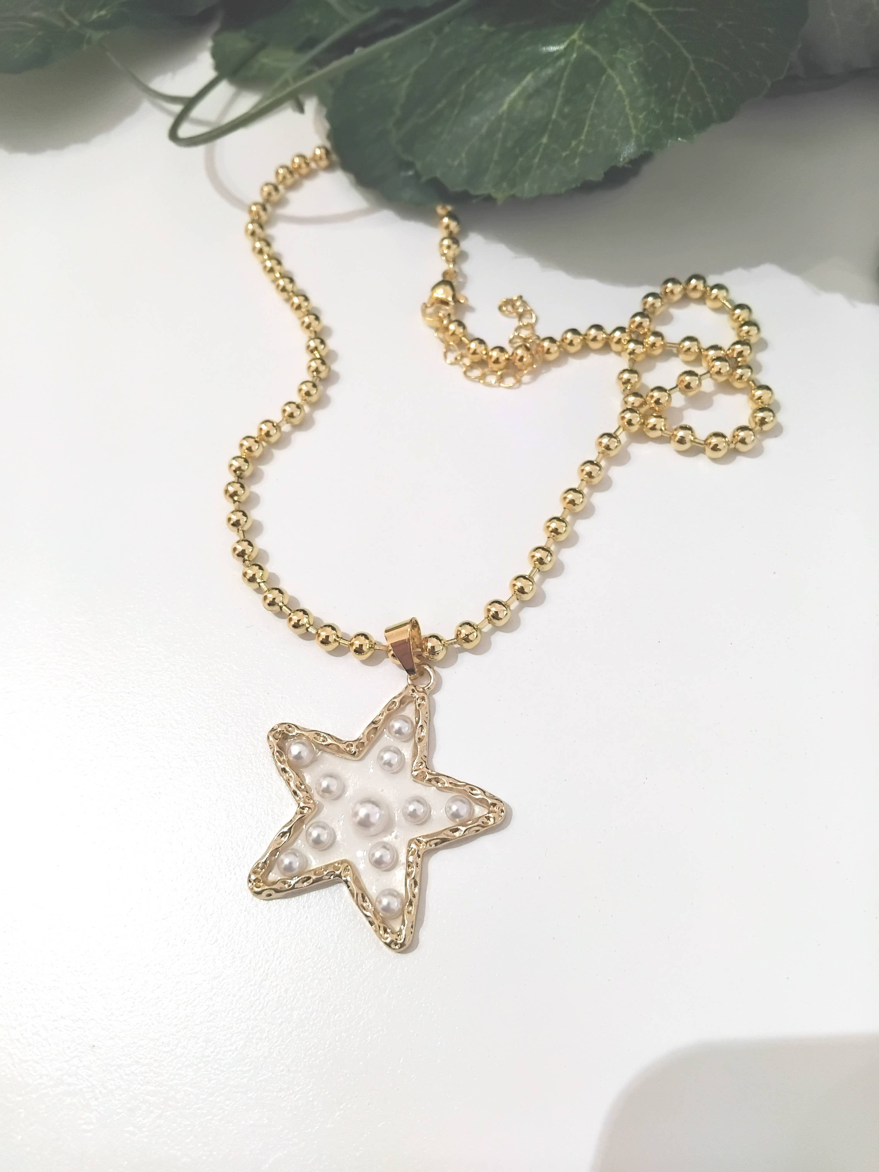Wild & Free - Wholesale Pendant/Charm Necklace - Collar de estrellas con perlas1