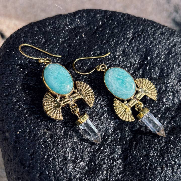 Orecchini pendenti a forma di sacerdotessa egiziana Mesir con amazzonite per la vendita all'ingrosso da parte di Bonisita