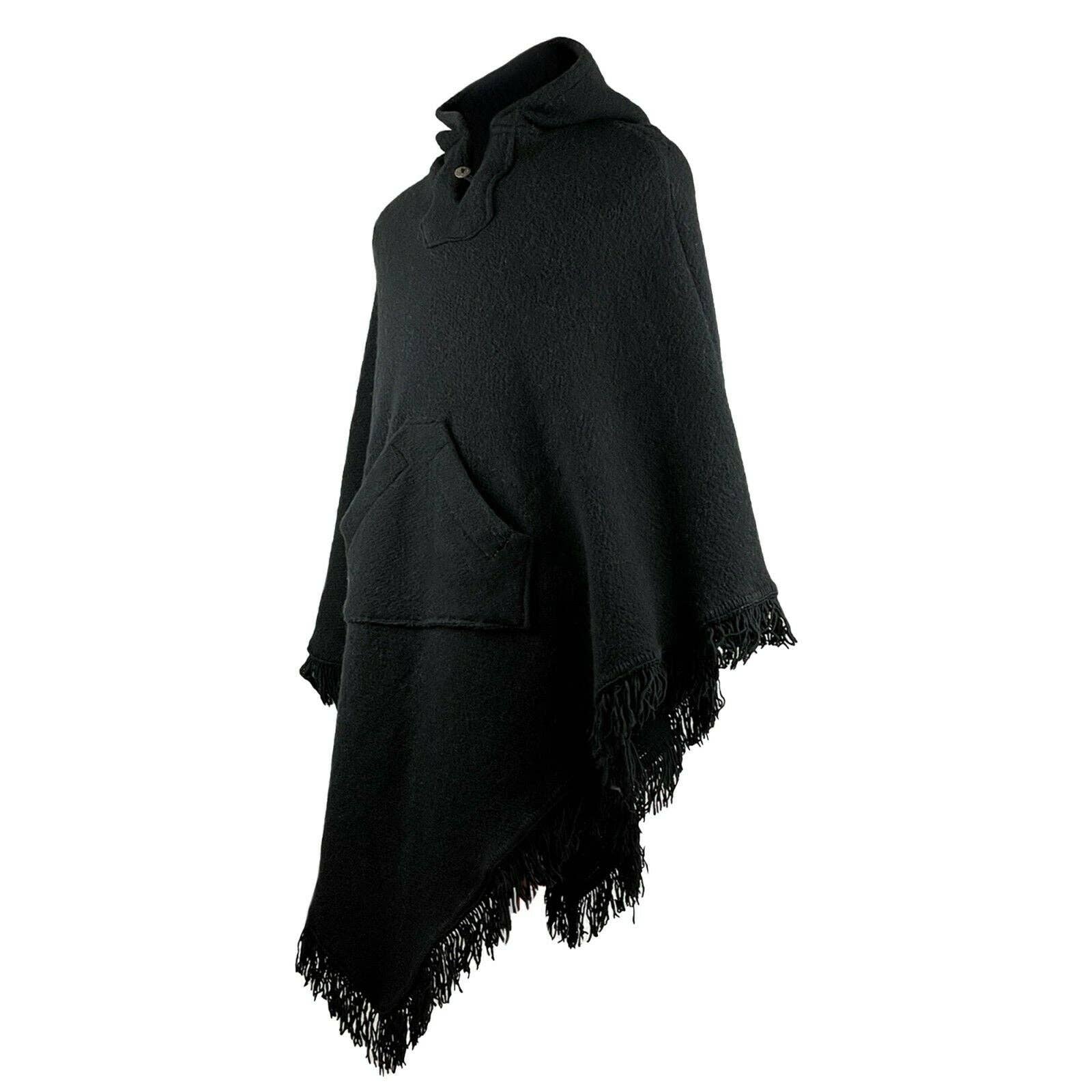 ECUALAMA – wholesale Poncho – Unisex – Surfers Poncho with hood and pocket llama wool - BLACK1