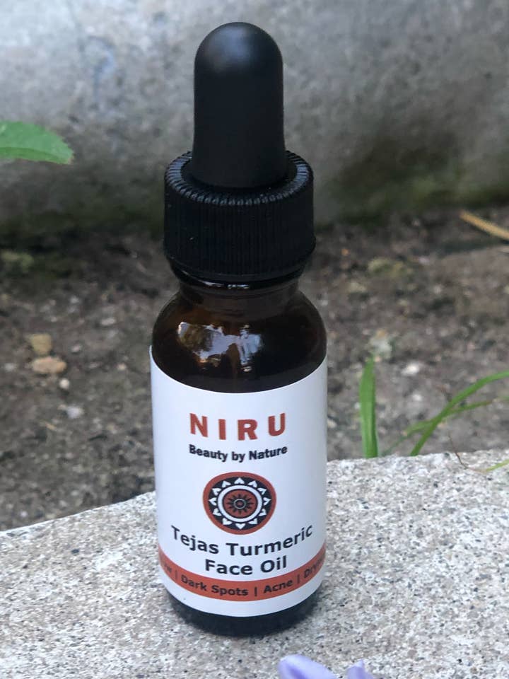 Tejas Turmeric Face Oil for wholesale by Niru Beauty