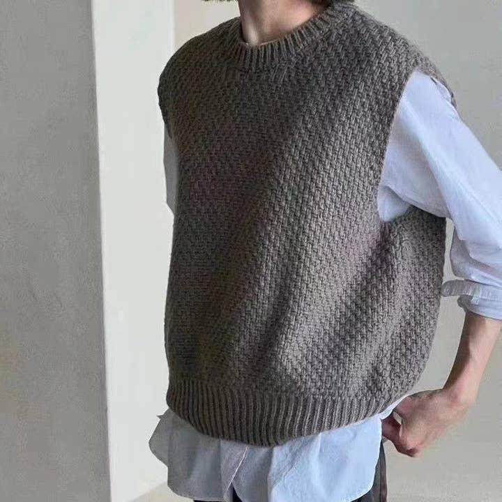 Ensfarvet afslappet vest med rund hals for engroshandel hos FurDecoration