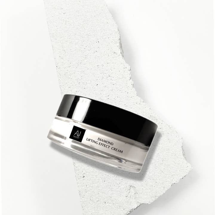 Anne Jensen Beauty - Wholesale Anti-Aging Moisturizer - Diamond Lifting Effect Cream Day2