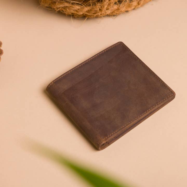 Redbrick - Wholesale Portemonnee - Heren - Woodbridge herenportemonnee van ruw bruin leer met dubbele vouw1