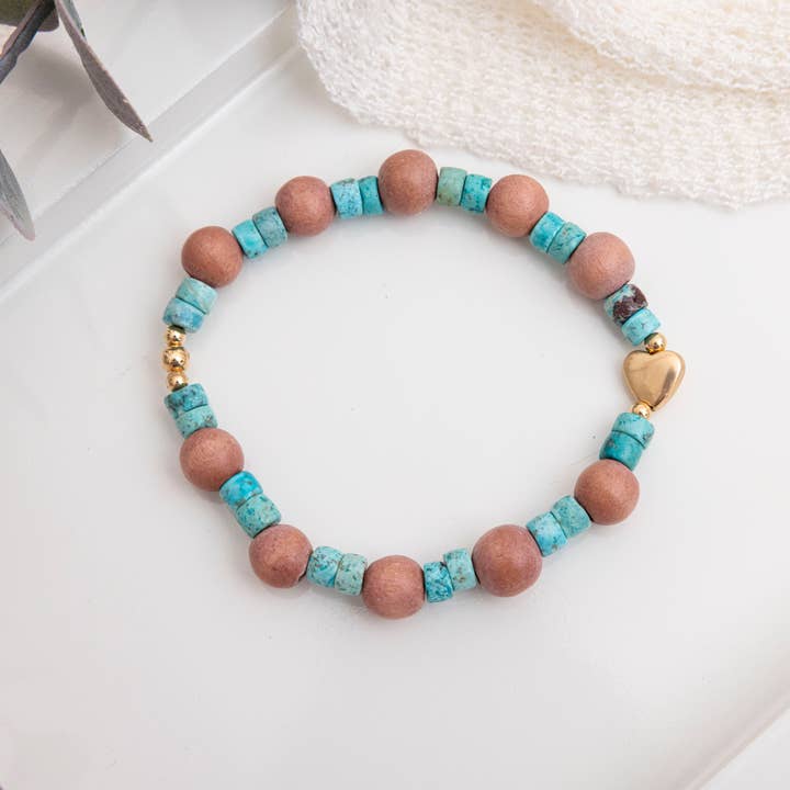 Peru Turquoise beaded bracelet for wholesale by Bijoux Lyne Meikle