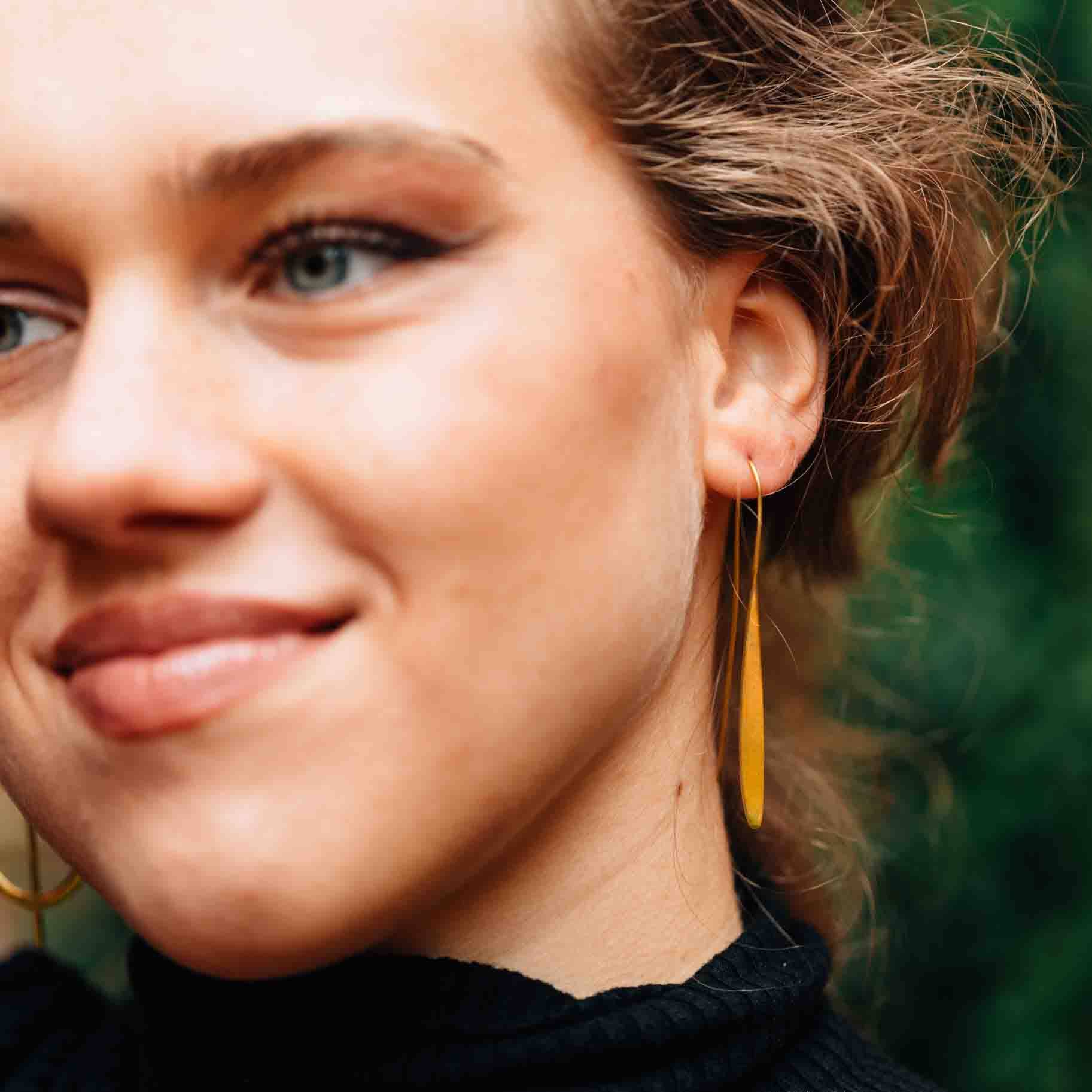 Ten Thousand Villages - Vente Boucles d'oreilles pendantes - Boucles d'oreilles Aku Dangle3