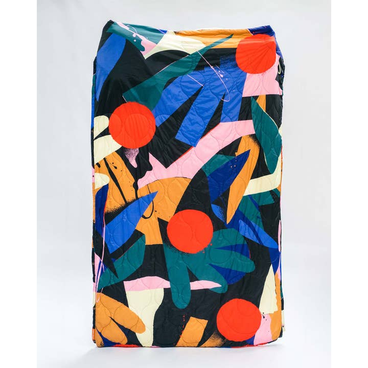 Odyssey Sherpa Blanket for wholesale on Faire1