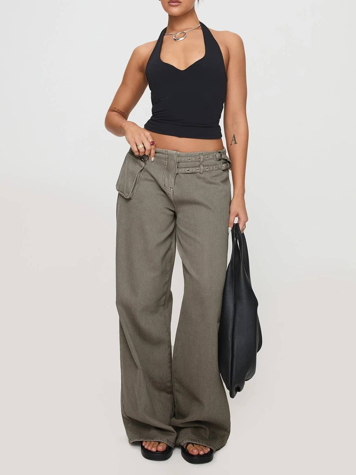 Rosa Clothing - Wholesale Pants - Women's - Street Adjustable Waist Side Pockets Detail Cargo Pants7