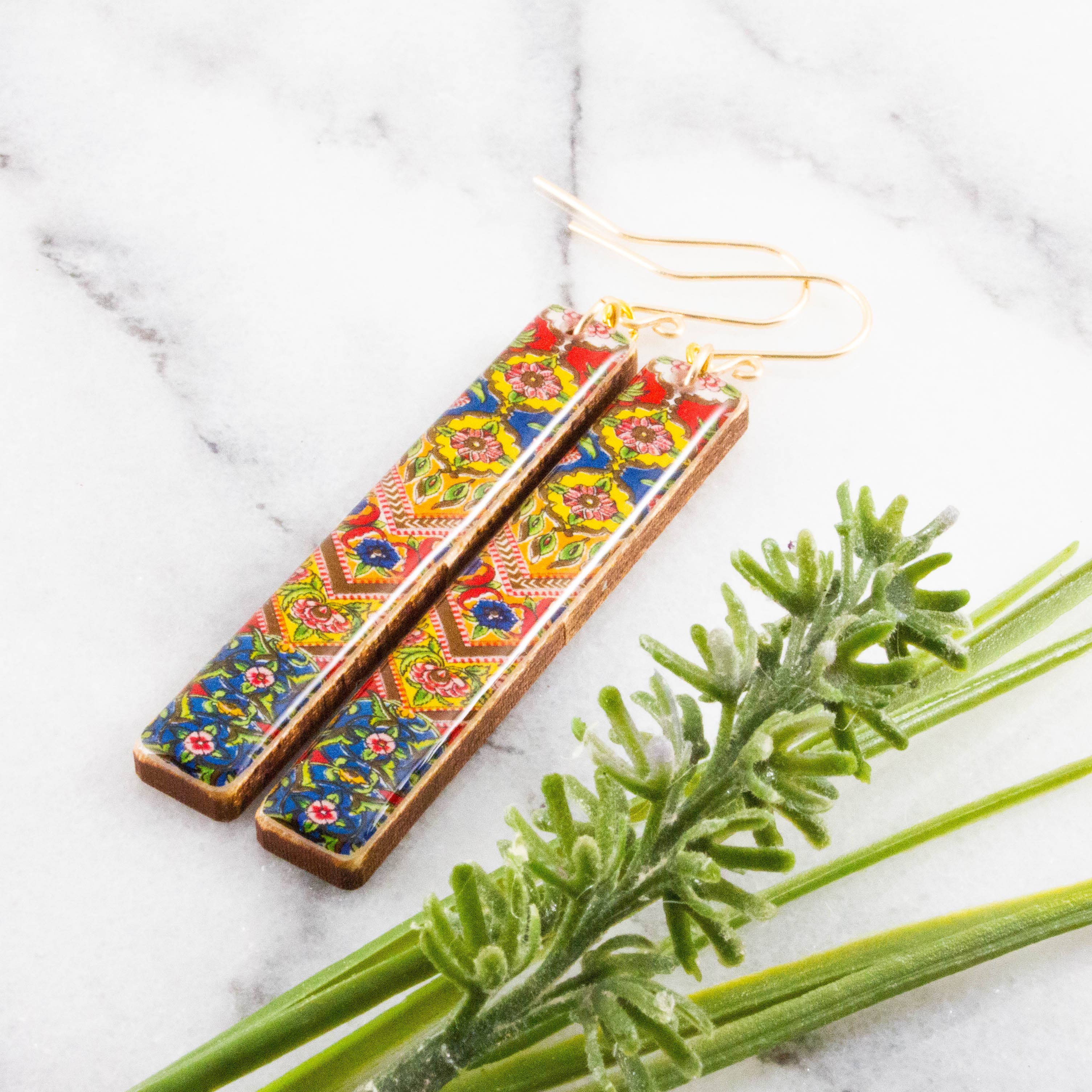 No Man's Land - Wholesale Dangle Earrings - Antique Persian Motif Bar Earrings1