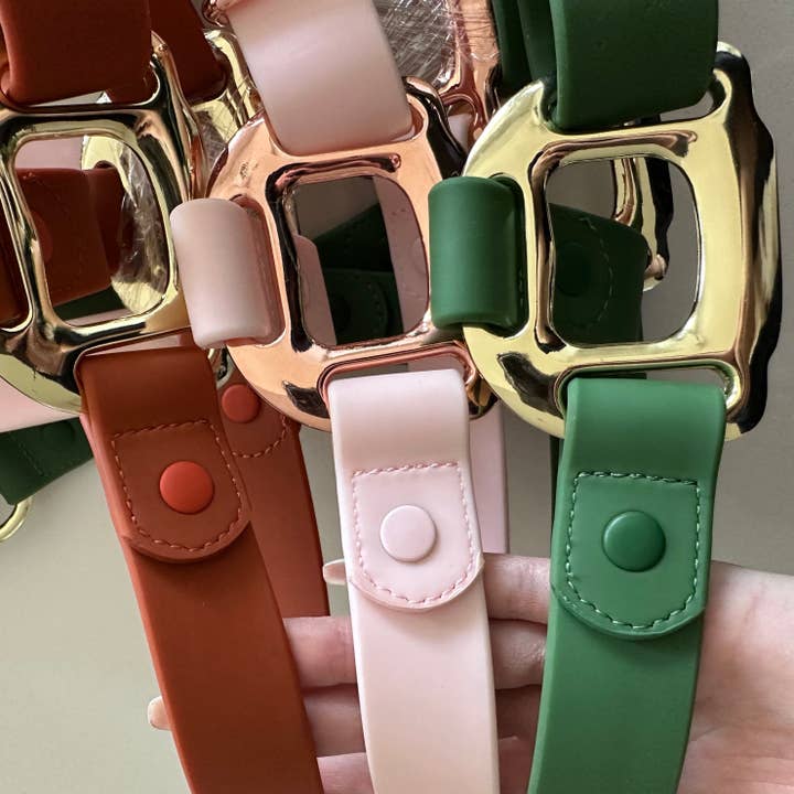 iDoggos - Wholesale Horseback Riding Gear - WATERPROOF Horse halter *NOW AVAILABLE*