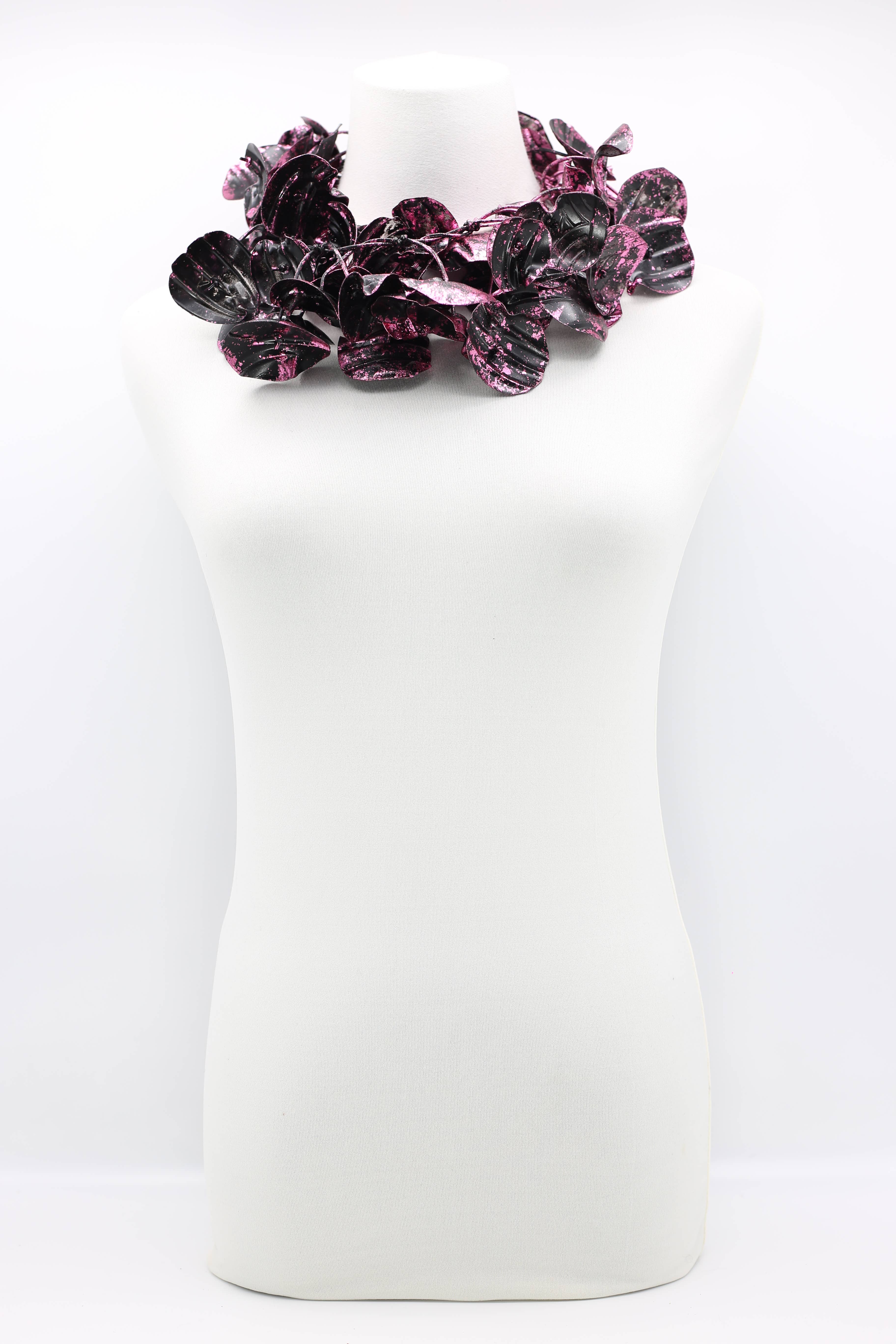 Jianhui London - Vendita all'ingrosso Collane a bavaglio - Collana grande doppia ninfea - Dorata a mano3