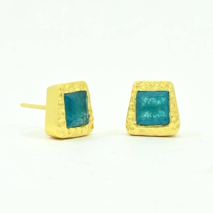 Aria Stud Earring Gold Plated - Neon Blue Jade for wholesale by Schmuckoo Berlin