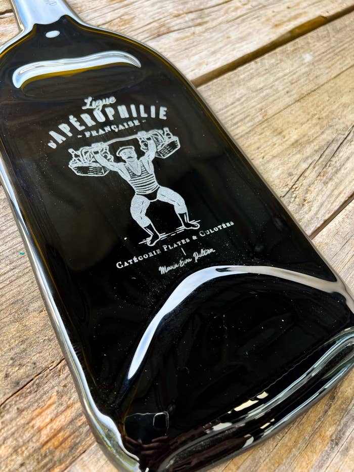 PLATES & Culotées - Wholesale Decorative Plate/Dish/Bowl - THE ILLUSTRATED DISHES Aperophilia - brown2