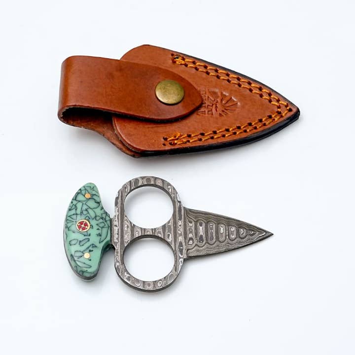 Titan International - Wholesale Pocket Knife/Holder - Damascus Push Dagger with Green Resin Handle & Leather Sheath1
