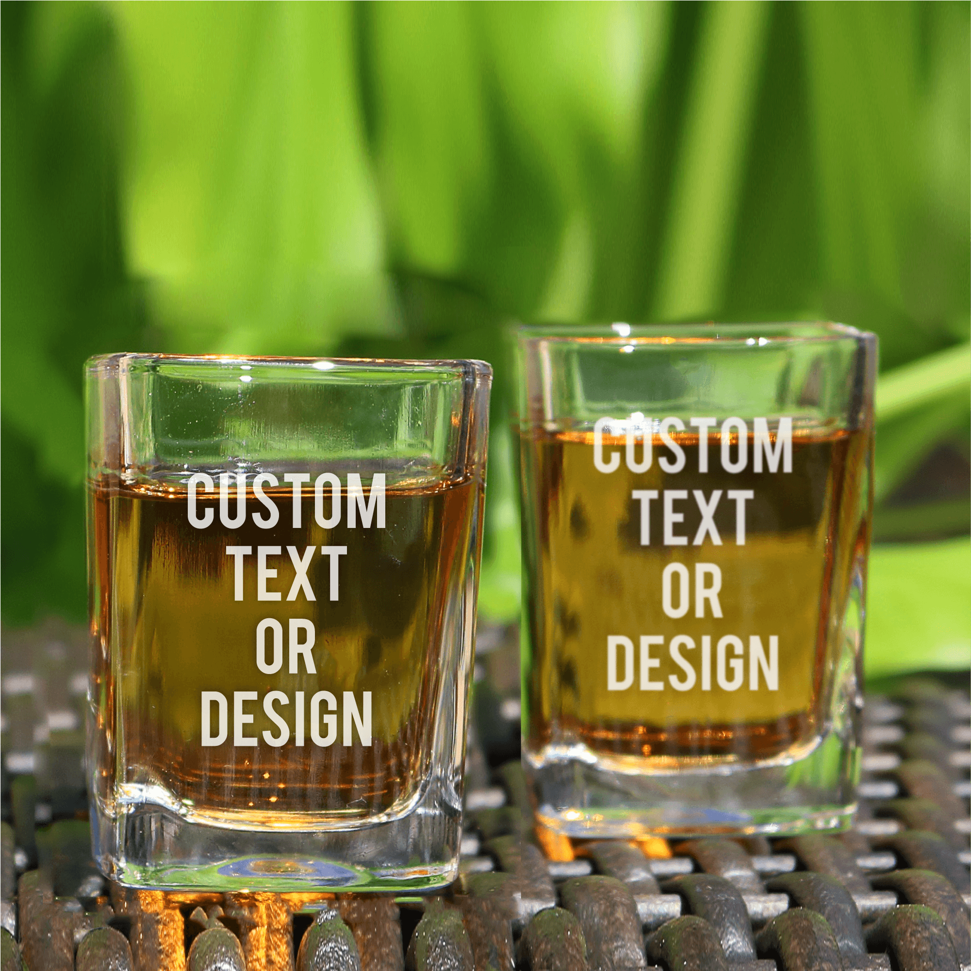 Personalized By Kate – Großhandel Schnapsgläser – Schnapsgläser mit Gravur — 4er-Set — individuelles Logo oder Text3