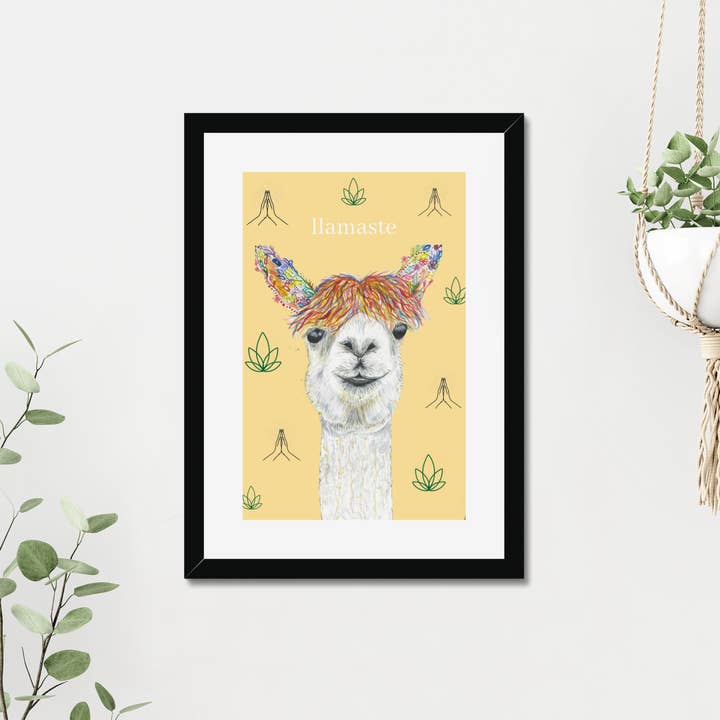 Llamaste | Impresión de Arte de Pared de Llama | Obra de Arte Animal Hogar Naturaleza para venta al por mayor de Jen Winnett Eco Artist
