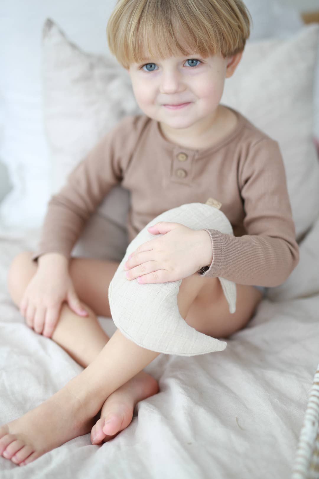 Babyly - Wholesale Hot/Cold Compress - Natural Cherry Pit Thermophore - the moon  / 3 colors1