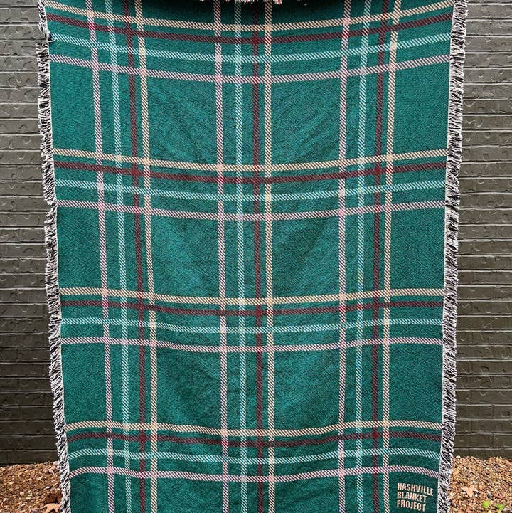 Faircloth - Wholesale Throw Blanket - Merry Berry Plaid Blanket0