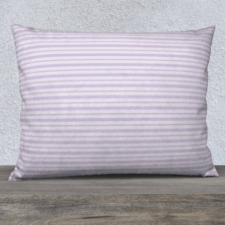Coussin décoratif 26 x 20 - Violet lavande 🇨🇦 pour la vente par The Wheaten Store