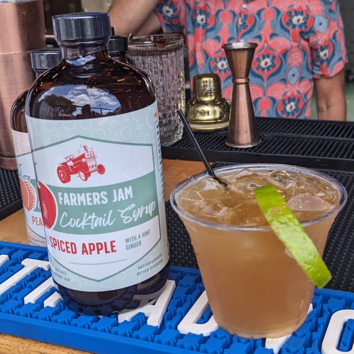 Farmers Jam - Wholesale Cocktail Mix/Syrup - Spiced Apple Cocktail Syrup