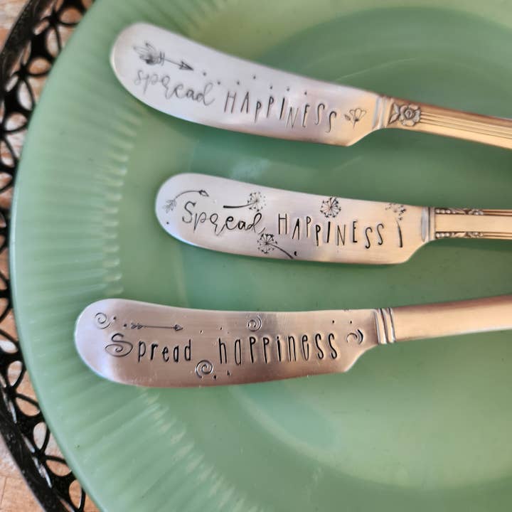 juNxtaposition® - Wholesale Cheese Spreader - SPREAD HAPPINESS stamped spreader charcuterie vintage1