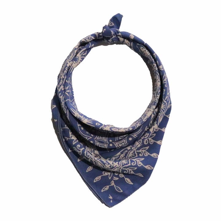 Kasih Co-op - Wholesale Bandana – Women's - Hand Dyed Batik Bandana, 100% Soft Cotton, Periwinkle Plates, Blue, Purple White3