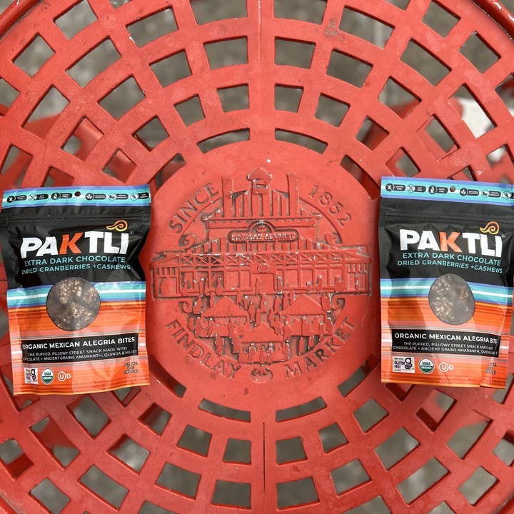 Paktli Foods - Wholesale Chocolate Covered Sweets - NEW Extra Dark Chocolate Alegria Bites+ Cranberries/Cashews18