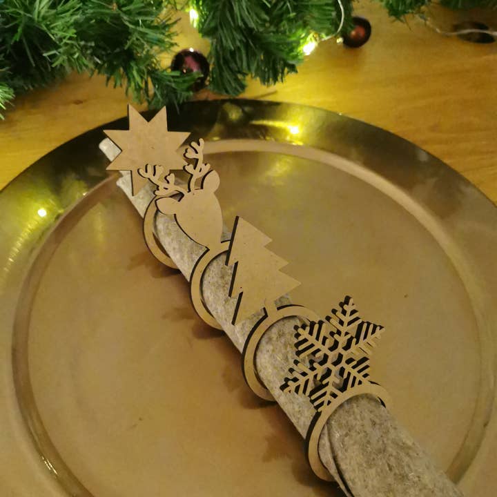 Conjunto de 4 argolas de guardanapo de madeira «Natal» por atacado de Deko à la Ka
