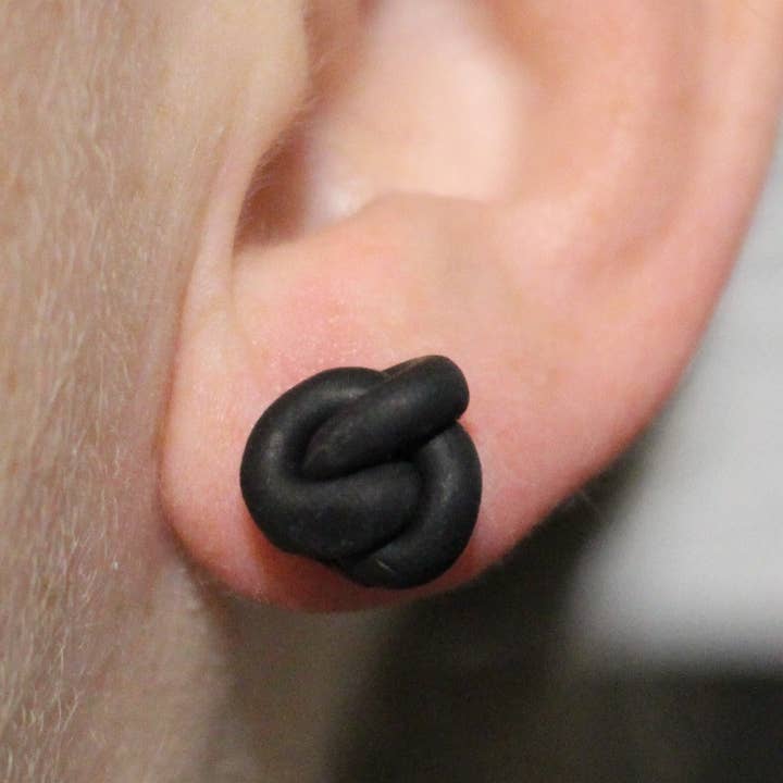 Fern and Arrow co. - Wholesale Jewelry Set - Daisies and hearts stud pack- Polymer clay stud earrings3