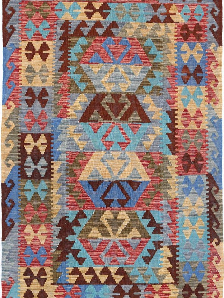 Kilim 3’ 2″ x 4’ 10” for wholesale by ALRUG