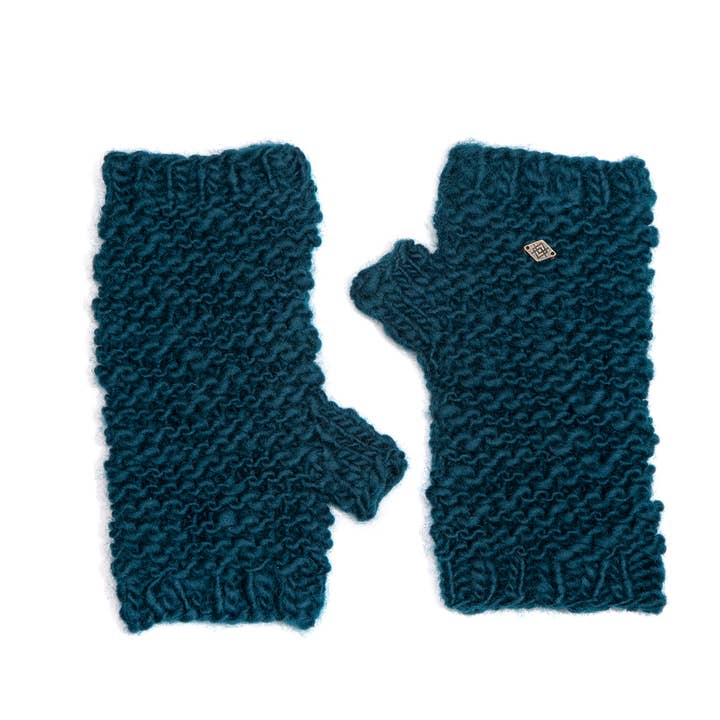 Emilime - Wholesale Gloves - Women's - COVE Chunky Wool Fingerless Gloves9