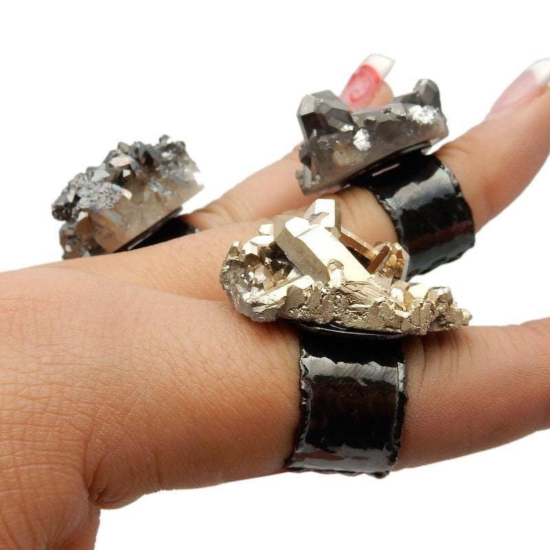 Rock Paradise - Vente Bague de cocktail/de cérémonie - Bague Crystal Point Cluster avec bracelet galvanisé11