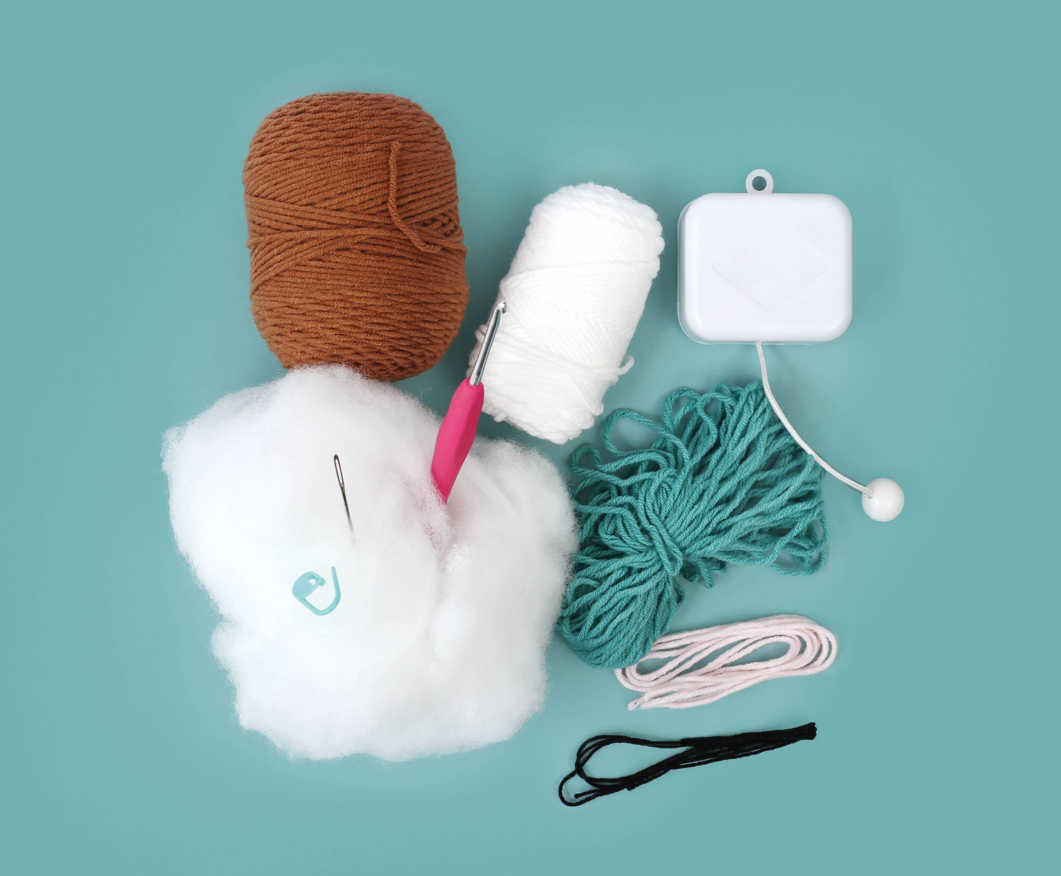 Graine Créative - Wholesale Knitting/Crochet Supplies - MUSICAL OTTER AMIGURUMI KIT2