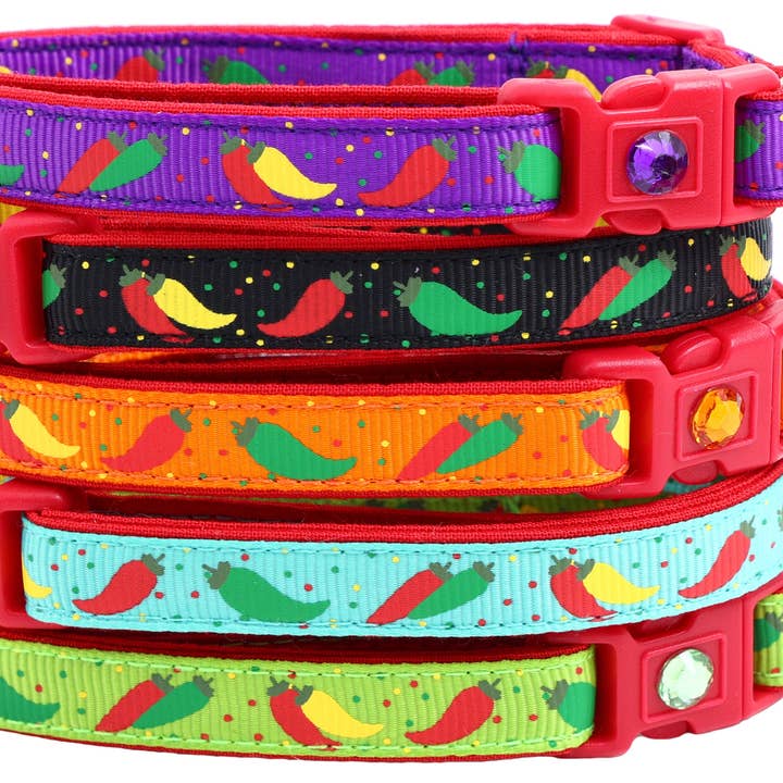 Kryddig Peppar Avbrytbar Katthalsband för wholesale av From Pugs to Persians Pet Accessories, LLC