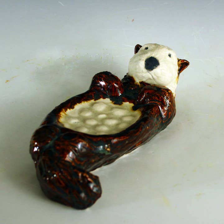 Otter Soapdish for wholesale by Naomi Nickerson Ceramics