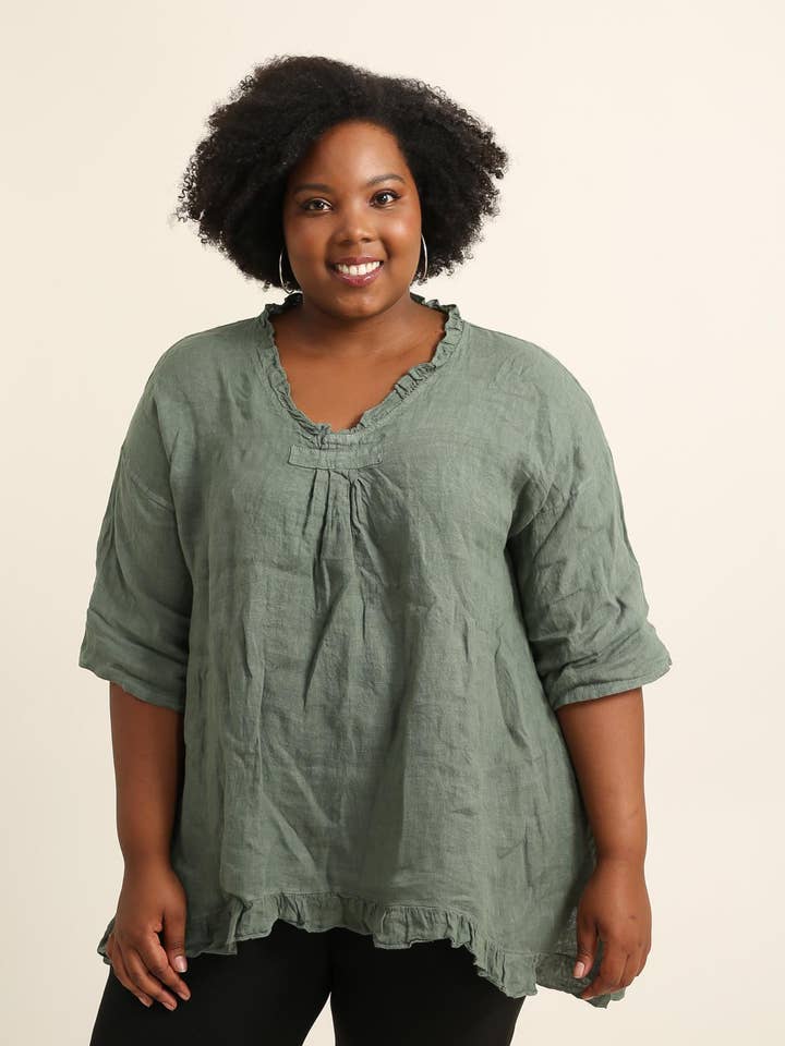 Lea & Luc - Grandes Tailles - Wholesale Tunic - Women's - Plus size linen tunic SKU 23661