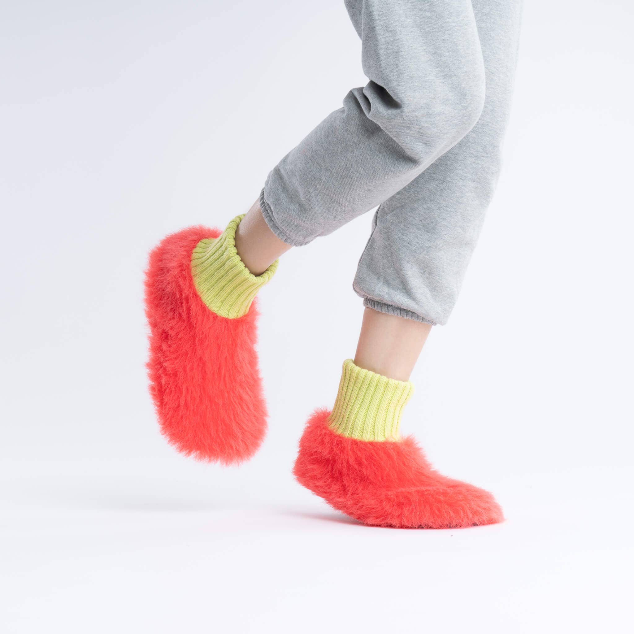 VERLOOP | knits – wholesale Slippers – Unisex – Fur Sock Slippers12