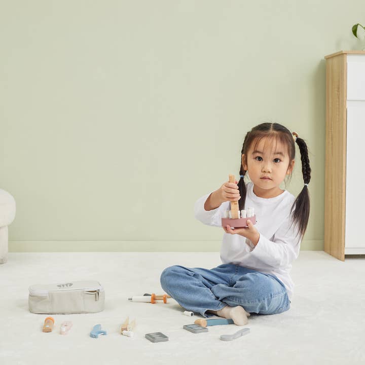 Trade Toys Limited - Wholesale Toy Set - Kids - Viga Dentist Set