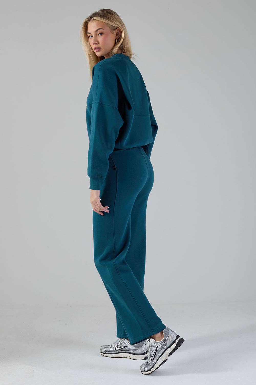The Apex Tracksuit in Teal for wholesale on Faire2